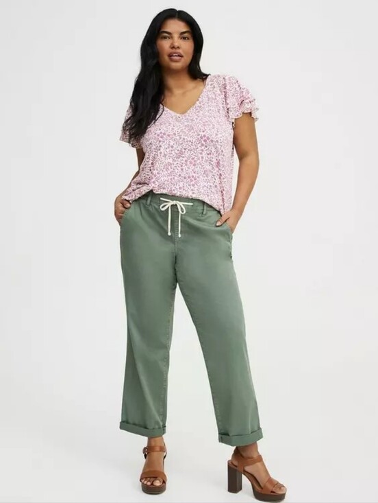 torrid Pants - TORRID Weekend Twill Midrise Straight Leg Casual Pants In 00R (10)